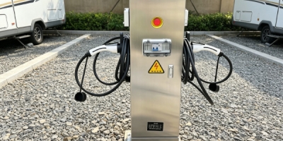 新能源充電 + 供水一體化，極亞智能水電樁成房車營地升級新標(biāo)配